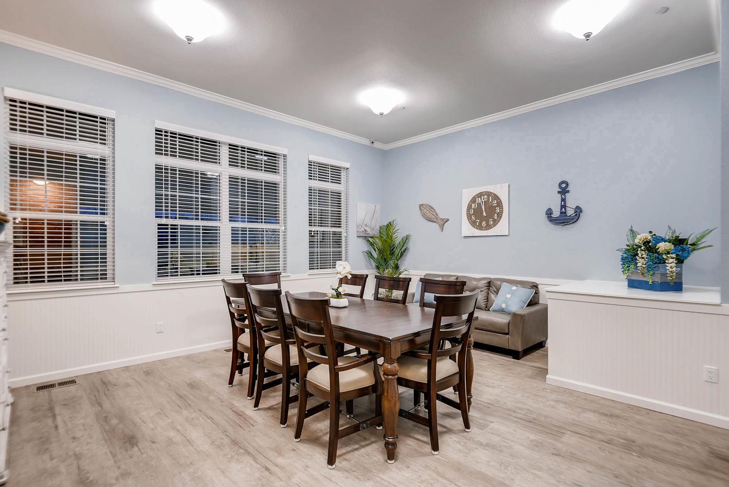 Rocky Mountain Assisted Living | Memory Care in Colorado | Lakewood Assisted Living | Wheat Ridge, Highlands Ranch, Centennial, Littleton/Lakewood, Thornton, Chestnut Hill assisted Living & Memory Care