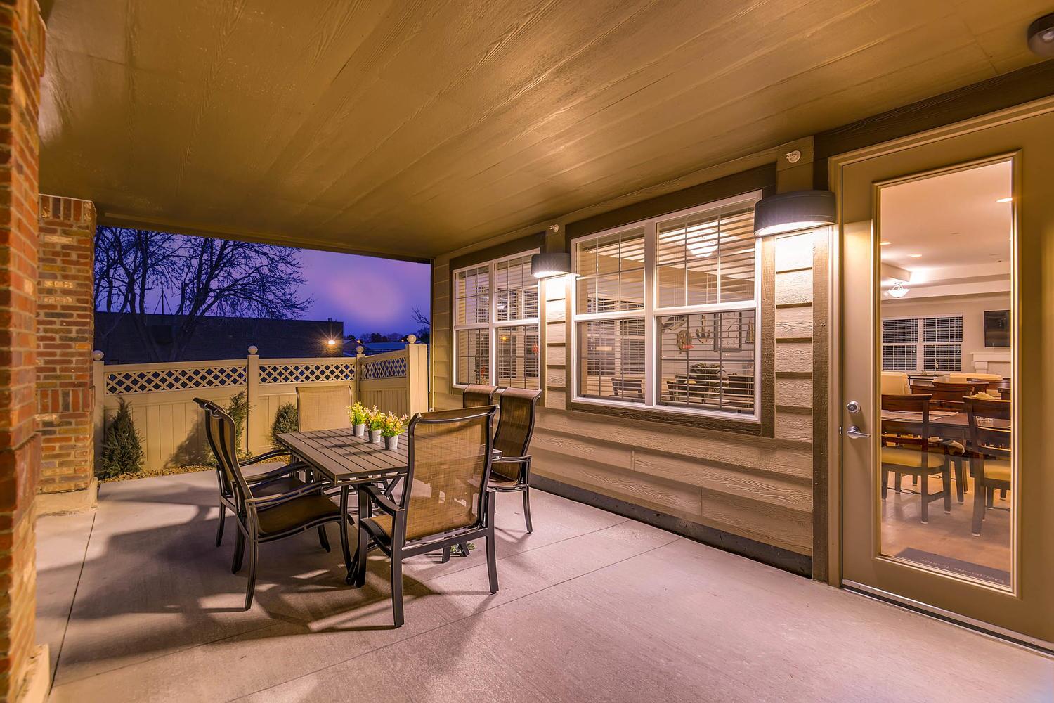 Rocky Mountain Assisted Living | Memory Care in Colorado | Lakewood Assisted Living | Wheat Ridge, Highlands Ranch, Centennial, Littleton/Lakewood, Thornton, Chestnut Hill assisted Living & Memory Care