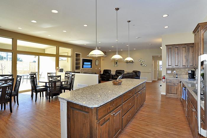 Rocky Mountain Assisted Living | Memory Care in Colorado | Lakewood Assisted Living | Wheat Ridge, Highlands Ranch, Centennial, Littleton/Lakewood, Thornton, Chestnut Hill assisted Living & Memory Care