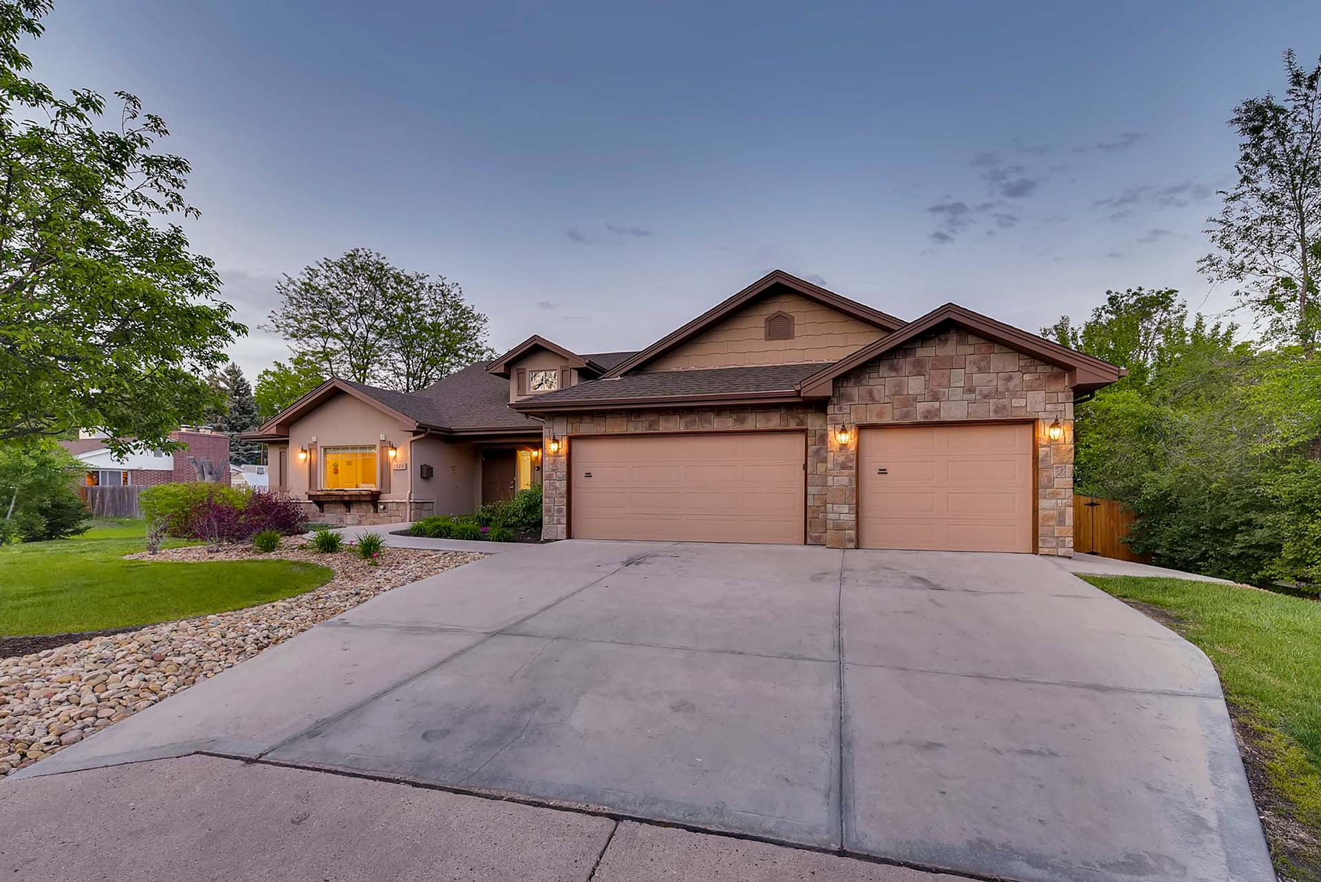 1570 S Newland St Lakewood CO print 001 001 Exterior Front 3600x2403 300dpi