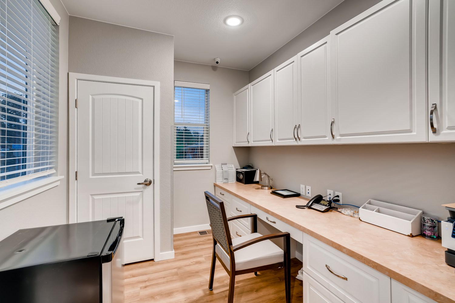 990 Saulsbury Street Lakewood CO Web Quality 010 13 Office