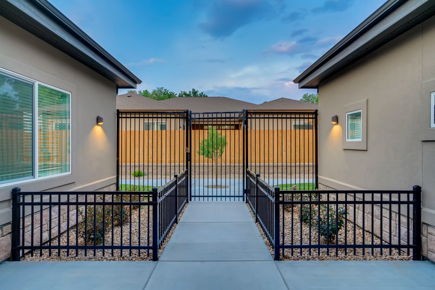 990 Saulsbury Street Lakewood CO Web Quality 023 33 Patio