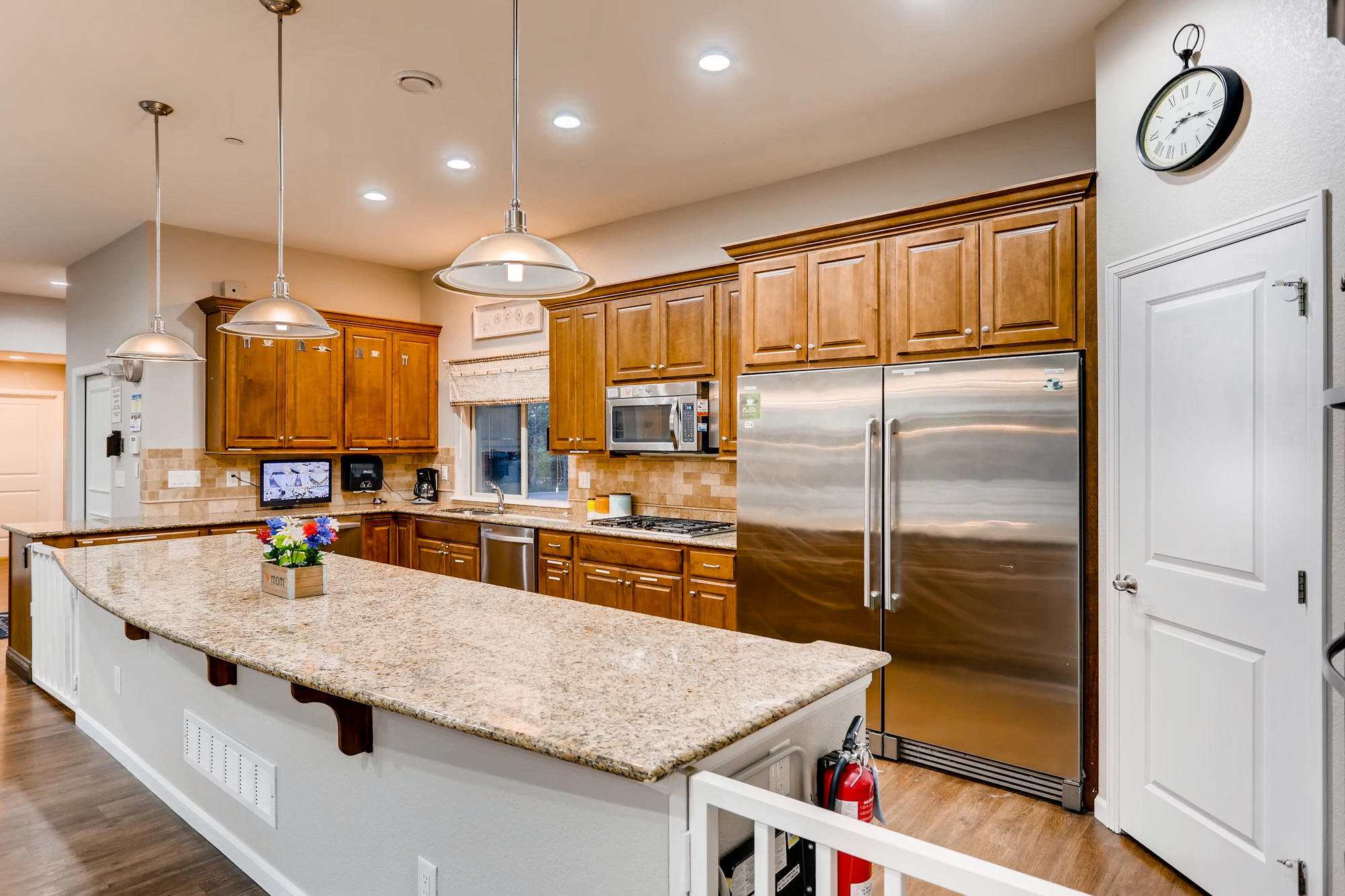 Rocky Mountain Assisted Living | Memory Care in Colorado | Lakewood Assisted Living | Wheat Ridge, Highlands Ranch, Centennial, Littleton/Lakewood, Thornton, Chestnut Hill assisted Living & Memory Care