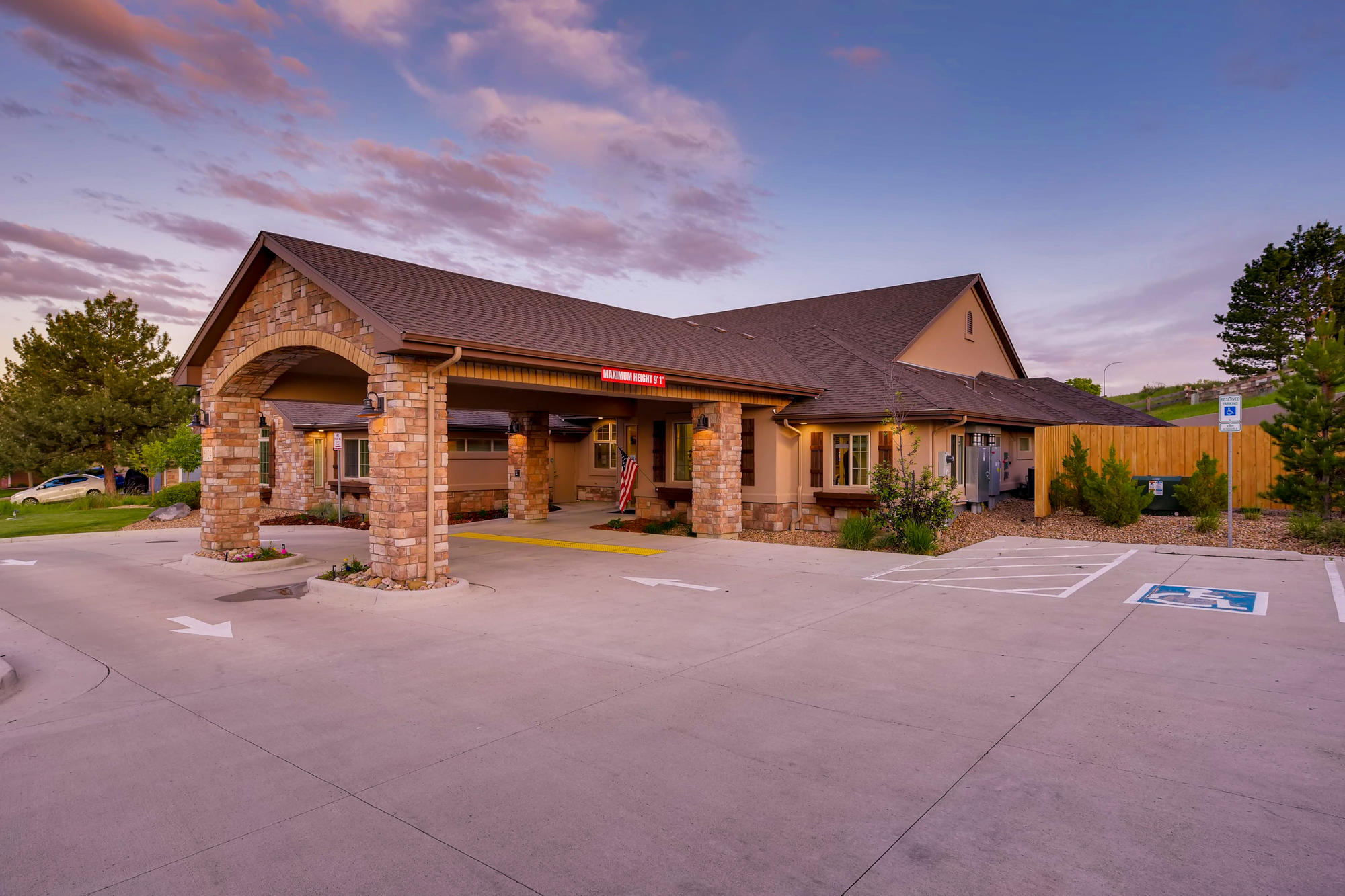 Rocky Mountain Assisted Living | Memory Care in Colorado | Lakewood Assisted Living | Wheat Ridge, Highlands Ranch, Centennial, Littleton/Lakewood, Thornton, Chestnut Hill assisted Living & Memory Care