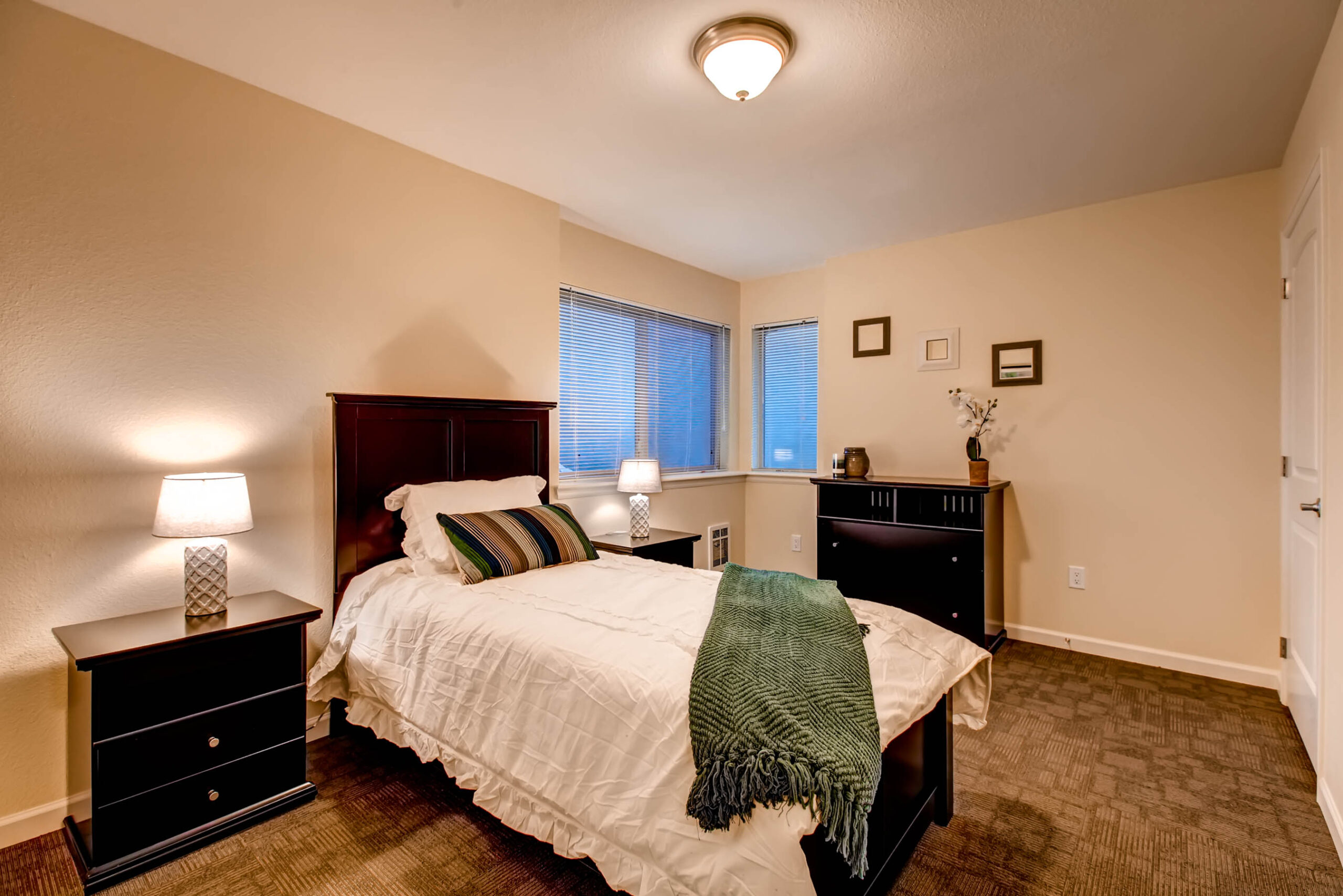 6824 Chestnut Hill St print 021 25 Bedroom 2700x1801 300dpi