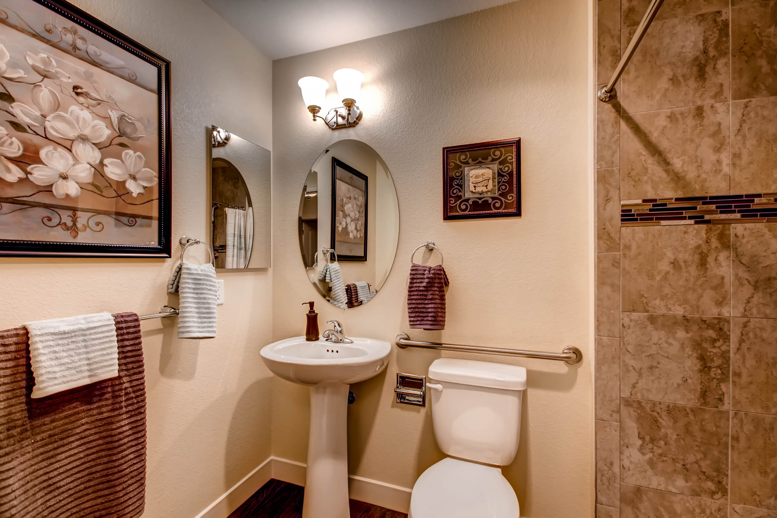 6824 Chestnut Hill St print 024 22 Bathroom 2700x1800 300dpi