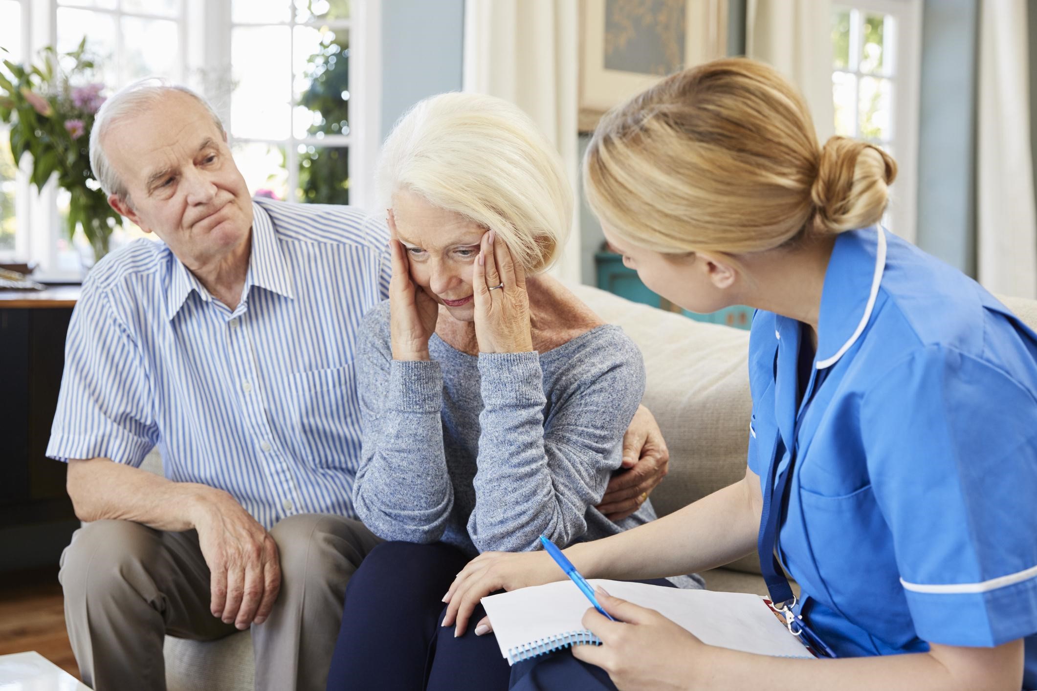What Is the Difference Between a Nursing Home and a Memory Care Facility