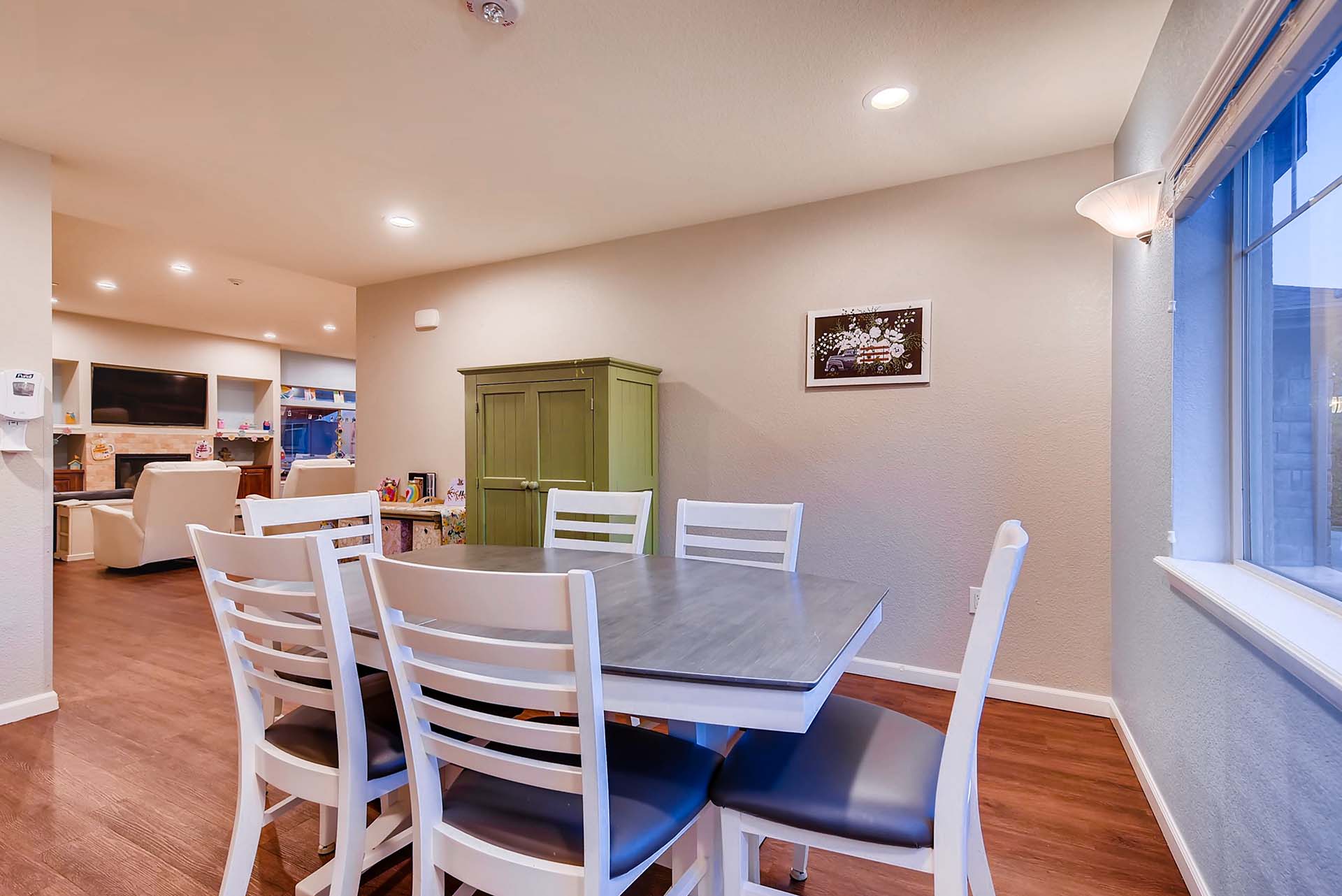 Dining area at a Rocky Mountain Assisted Living and Memory Care home