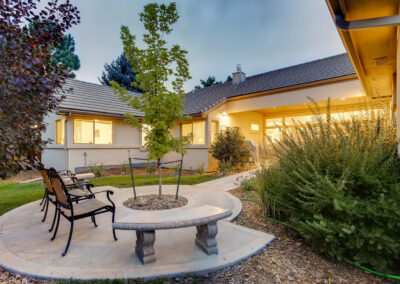 Assisted living community patio in Centennial, CO