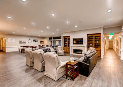 Memory care living room in Highlands Ranch, CO