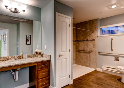 Memory care bathroom in Highlands Ranch, CO