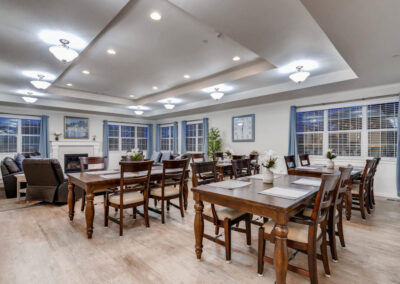 Assisted living and memory care dining room in Wheat Ridge, CO