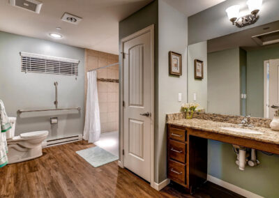 Assisted living and memory care bathroom in Lakewood, CO