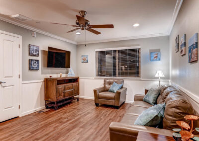 Assisted living and memory care recreation room in Lakewood, CO