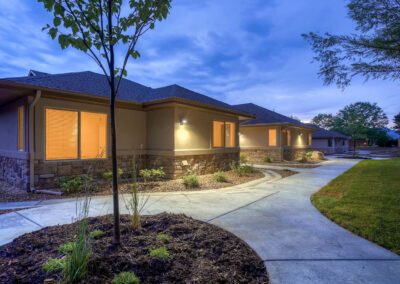 Assisted living and memory care community exterior in Lakewood, CO