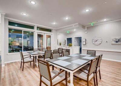 Memory care breakfast area in Lakewood, CO