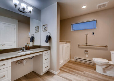 Assisted living and memory care bathroom in Thornton, CO