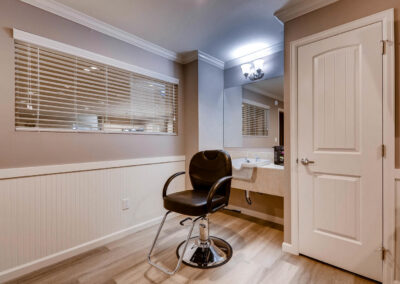 Assisted living and memory care salon in Thornton, CO